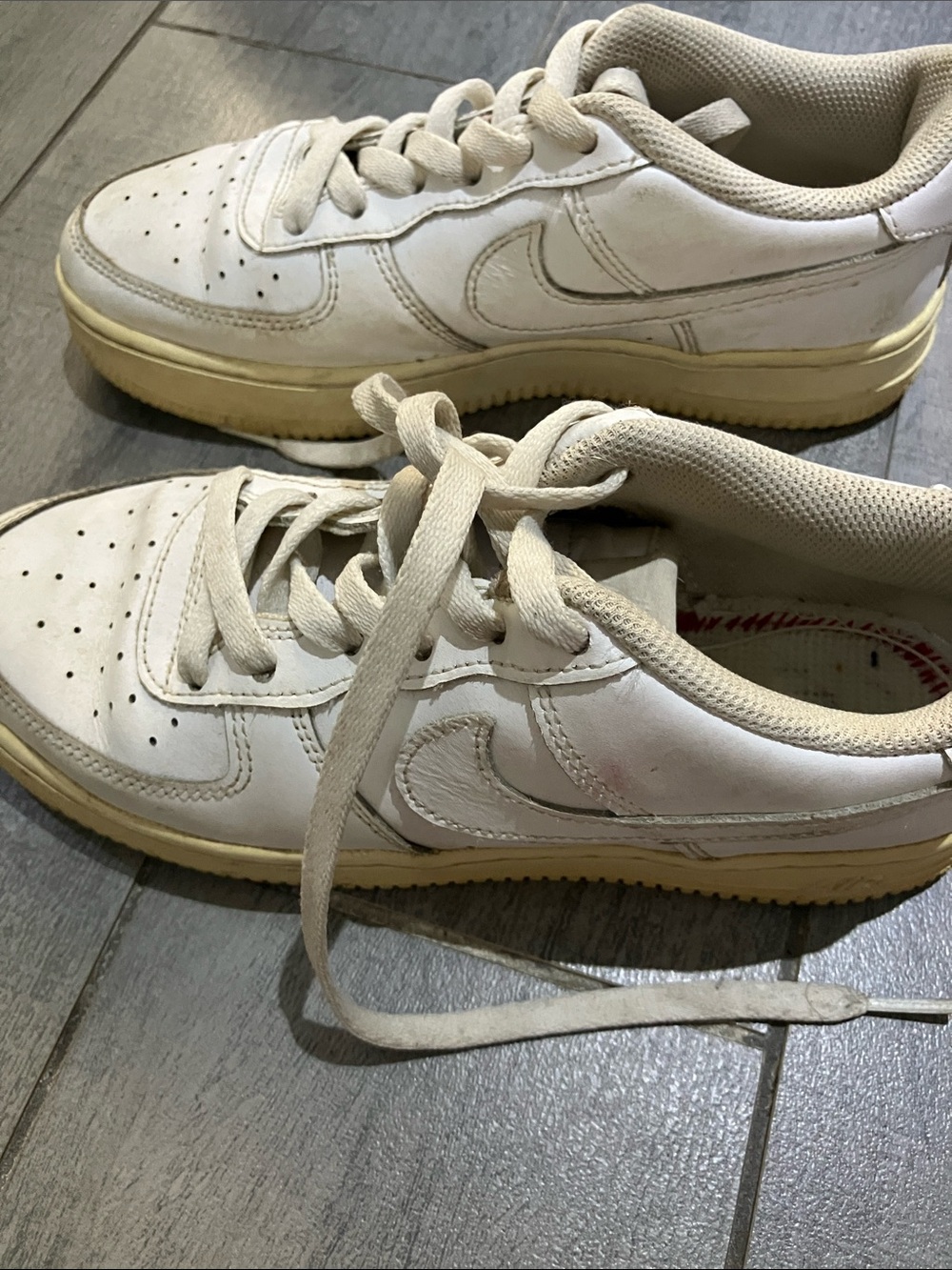 Nike White and Cream Low-Top Leather Sneakers